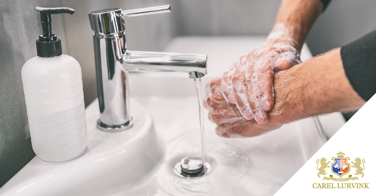 Algemeen - Beroepshuidziekten voorkomen door te reinigen, desinfecteren, beschermen en verzorgen