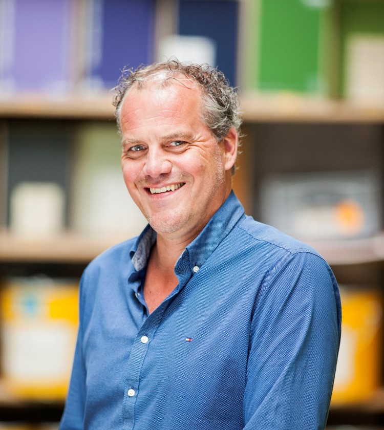 Arjan Kamphuis - Pulastic