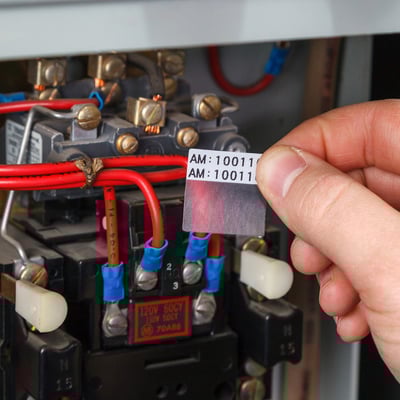 Brady zelflaminerende vinyllabels wit 2500st 25,40mm x 9,53mm