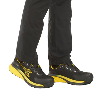 Diadora Vortex DA2 S3 veiligheidsschoen laag zwart geel maat 35