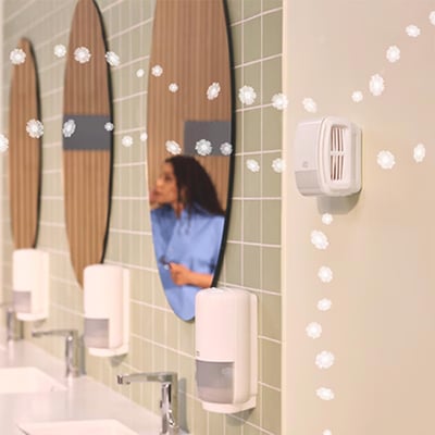 Tork constante luchtverfrissing dispenser wit