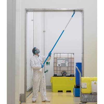 Vikan aluminium telescoopsteel met waterdoorvoer blauw
