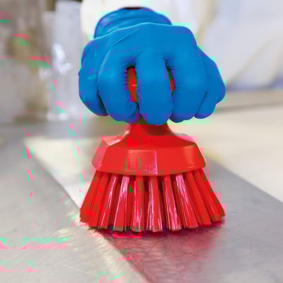 Vikan ronde werkborstel hard hygiënisch rood