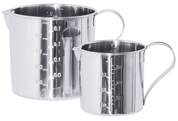 Maatbeker met voet en maatverdeling RVS 500ml