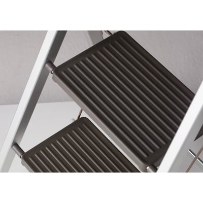 Altrex Giant huishoudtrap 2 treden zwart