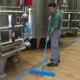 Vikan brede vloerschrobber hard 47cm blauw
