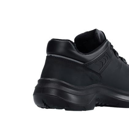Bata ACT207 S2 veiligheidsschoen laag zwart maat 35
